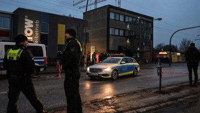 Заложническа криза в аптека в Германия, не е ясно колко са похитените