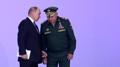 Шойгу: Във война сме със Запада, при нужда ще използваме ядрената триада