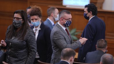 Депутатите с извънредно заседание, ще гласуват важни решения
