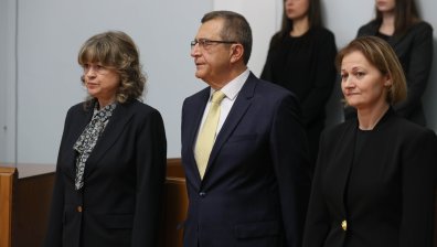 Трима нови конституционни съдии положиха клетва