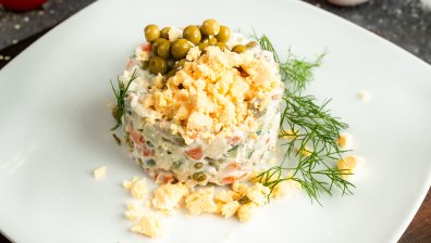 Лесна рецепта за руска салата