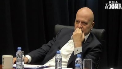 Срещал ли се е Слави Трифонов с премиера Борисов?