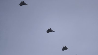 Руски бойни самолети с тренировъчни полети в Черно море