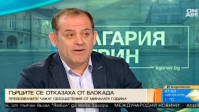 Гръцките фермери няма да блокират границата, превозвачите имат едно на ум