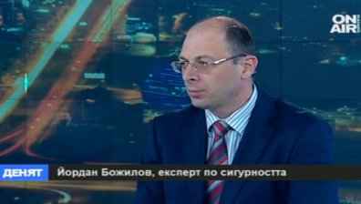 Атентаторите в Брюксел са имали помощ отвътре, смята Йордан Божилов