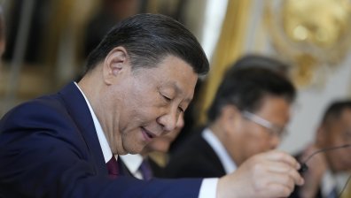 Вучич посреща Си Дзинпин, МиГ-29 и над 3000 души охрана пазят китайския президент