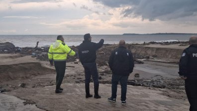 МВР съобщи кой е загиналият спасител в Елените, вълна е обърнала лодката му