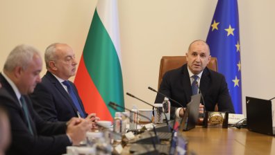 Държавата затяга колана: Ще засегнат ли мерките заплати, пенсии и услуги