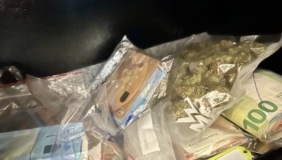 Петима от дилърите на дрога в София остават в ареста, реши съдът
