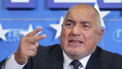 Борисов: Безумното харчене на пари за пенсии и заплати обрече другите сектори