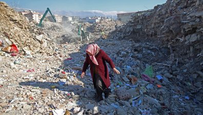 Политолог: Пострадалите области в Турция са бедни, трудно ще се възстановят