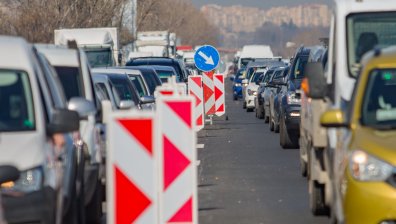 Засилен контрол и интензивен трафик в последния почивен ден