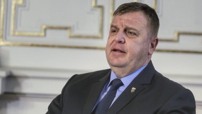 Каракачанов: Можем да дадем на Украйна автомати, мини и снаряди с изтекъл срок на годност