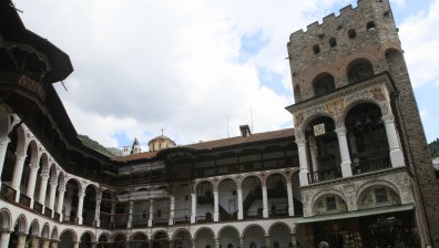 Специална организация в Рилския манастир, игумените очакват малко миряни