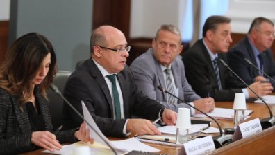 НСТС не се разбра за промените в Кодекса на труда и минималната заплата