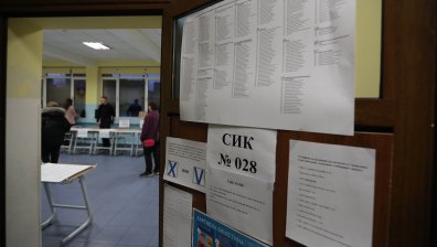 Избори 2023: Неучебен понеделник за училищата с изборни секции