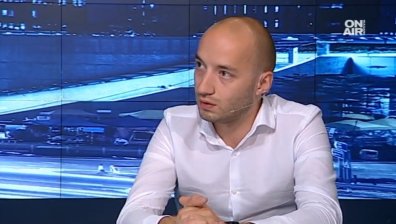 Манолова vs. Фандъкова - на кого симпатизира повече обществото?