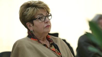 Партиите решават дали да поканят Митрофанова на откриването на НС