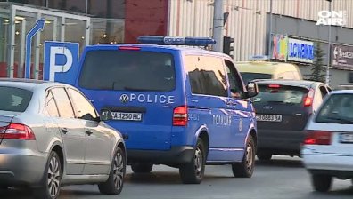 Кола блъсна 10-годишно момче в столичния "Люлин"