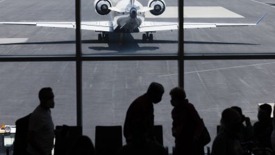 ЕС изключи САЩ от списъка с държави с разрешено пътуване по несъществени причини