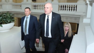 Решено: Сарафов сяда временно на мястото на Гешев като главен прокурор
