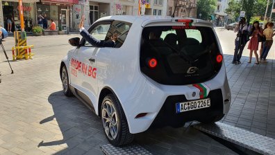 От завода за електромобили в Ловеч ще излиза по една кола на всеки 15 минути