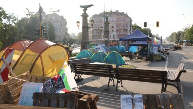Ден 49: Оставката на Кирилов не задоволява протестиращите