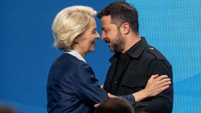 Урсула фон дер Лайен и Володимир Зеленски обсъдиха членството на Украйна в ЕС