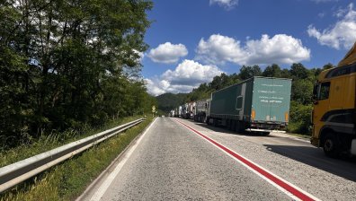 Тежка катастрофа с жертва затруднява движението през Прохода на Републиката