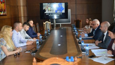 Инфлуенсъри и КРС обявяват война на фалшивото онлайн съдържание