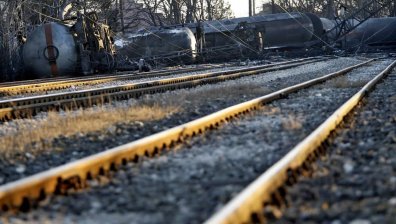 Започва товаренето и извозването на цистерните в Хитрино