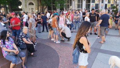 Жители на вилна зона "Росенец" излизат на протест пред общината в Бургас