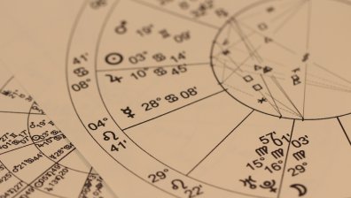 Хороскоп за 4 април: Някои зодии ще изпитат сериозни затруднения