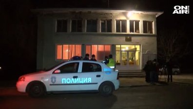 Проверяват за взривни вещества къщата на "боеца" от Орешник