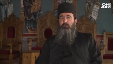 Доверието и политиците: Кога се обръщаме към вярата и колко важен е изборът?