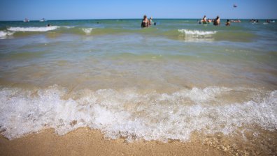 8-годишно дете се удави край "Елените", морето го повлякло с надуваемия душек