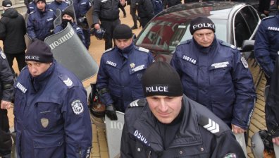 Полицаите са в протестна готовност заради заплатите