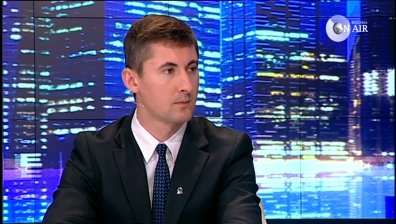 Б. Чеширков: България води преговори на високо ниво за овладяване на бежанската криза