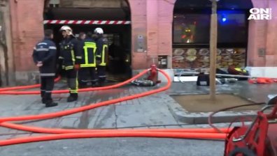 Пожар срути жилищен блок в Тулуза, 22-ма души са ранени
