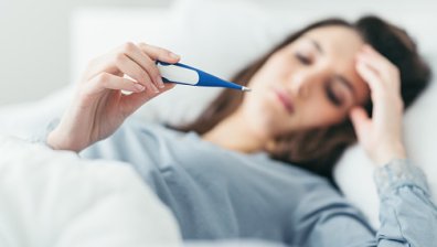 МЗ: Само изследване може да докаже дали боледуваме от сезонен грип, или Ковид-19