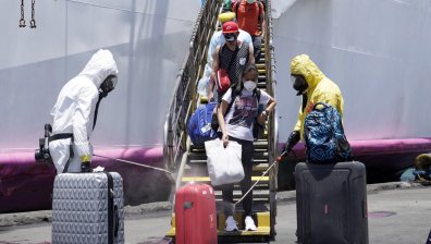 "Политико": Не разчитайте на ваксина за спасението на световната икономика