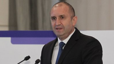 Радев провежда в петък консултациите с всички партии от 46-ото НС