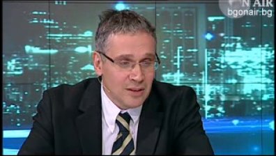 Унгария беше на крачка от фалит през 2010, коментира посланик Андраш Клейн