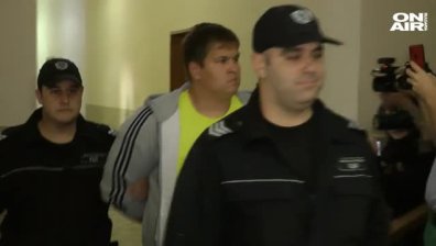 Млад руснак е задържан в Бургас за източване на повече от милион долара