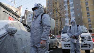 Слагат под 14-дневна карантина всеки завърнал се в Пекин заради коронавируса