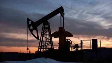 Иран заплашва да блокира петролa от Близкия изток при атаки на САЩ