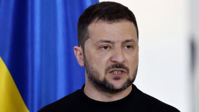 Зеленски представя формула за мир, иска освобождаване на политически затворници от Крим