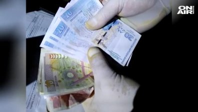 Арестуваха закоравели телефонни измамници в Шумен