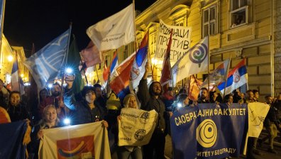 Студенти в Сърбия обявяват блокада след трагедията с ЖП гарата