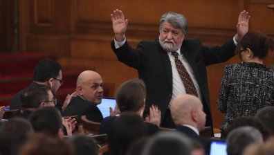 Рашидов и парламентарната делегация заминават на официално посещение в Турция